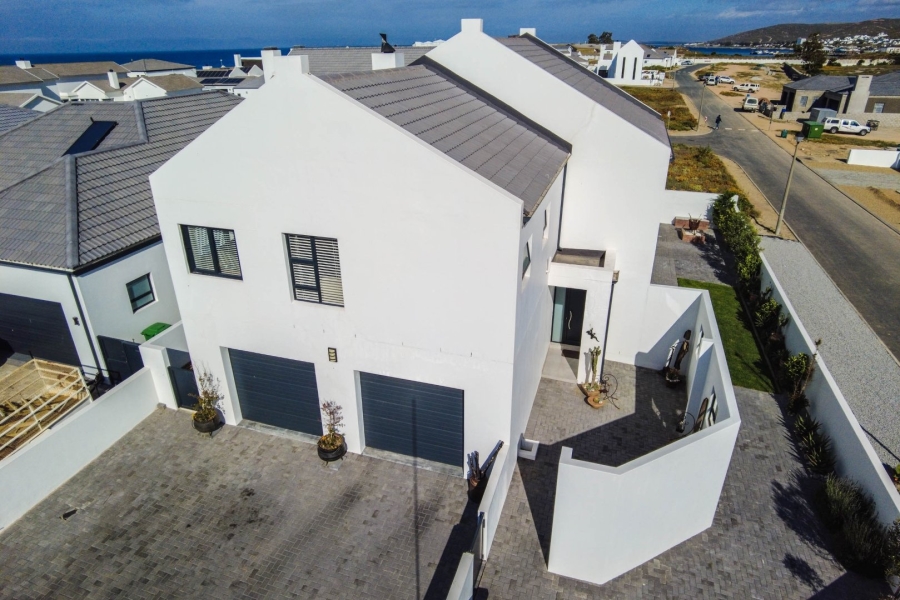 3 Bedroom Property for Sale in Sandy Point Beach Estate Western Cape